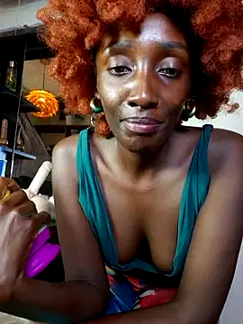 lynnkatrina online show from 06/20/26, 12:21