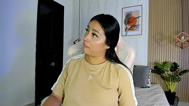 CameronCollins  online show from 11/10/25, 08:36