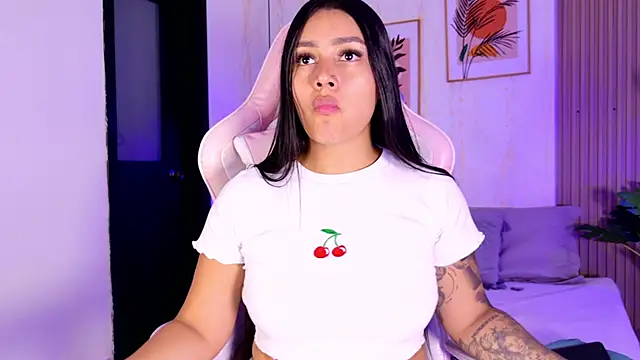 CameronCollins  online show from 02/25/26, 07:47