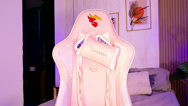 CameronCollins  online show from 02/24/26, 05:25