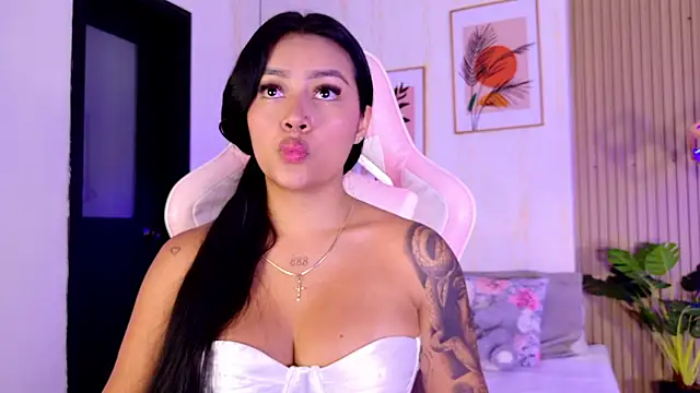 CameronCollins  online show from 02/12/26, 07:35