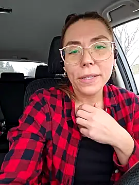 Ellie-L-Elizabeth online show from 02/18/25, 08:36