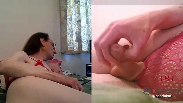 Snapshot of CDAdalyn chatting on 12/15/24, 03:13 CDAdalyn online show from 12/15/24, 03:13