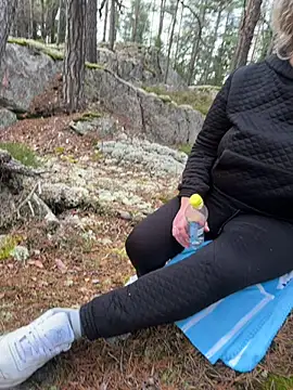 Andreashow online show from 10/19/25, 02:20