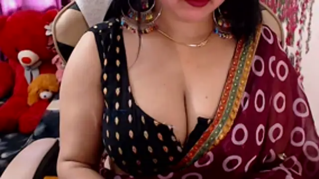Naughty Kashish online show from 03/07/26, 06:09