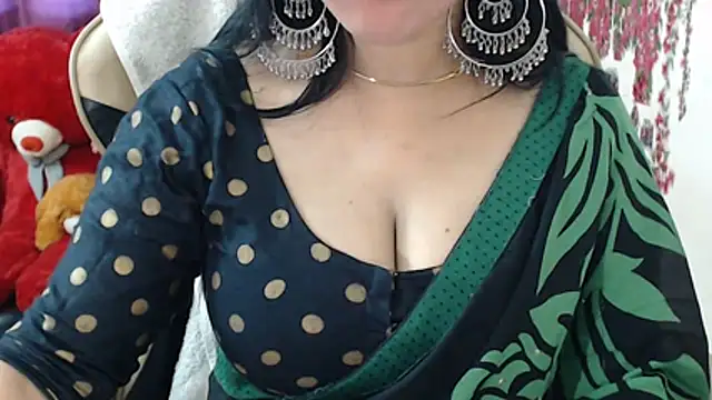 Naughty Kashish online show from 03/05/26, 08:22
