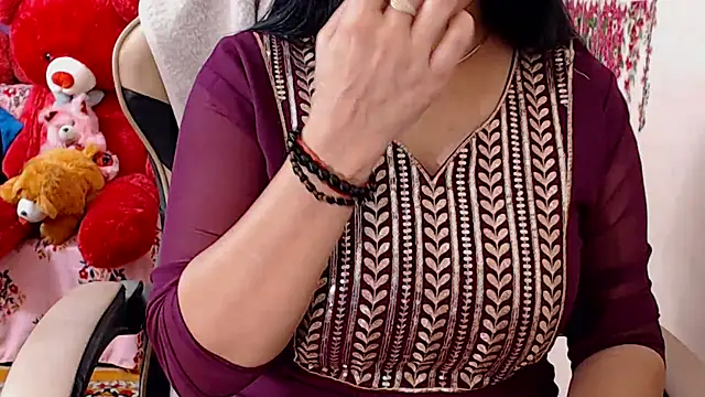 Naughty Kashish online show from 04/22/26, 05:58