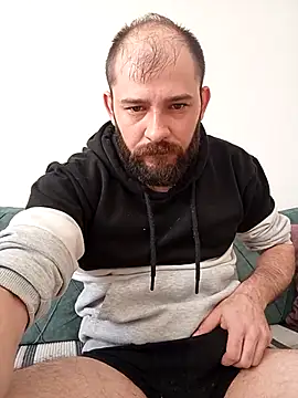 NiiiRvaNaa online show from 11/15/25, 06:50