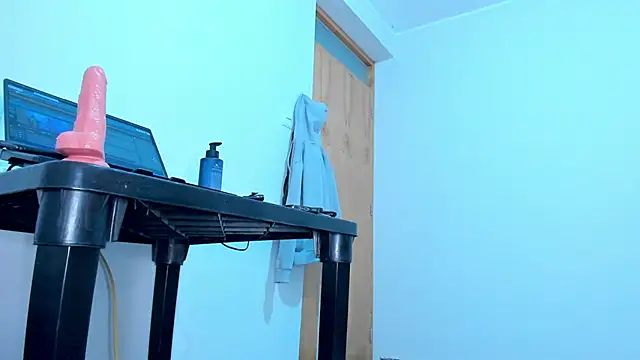 MikeMiller2 online show from 10/20/25, 03:30