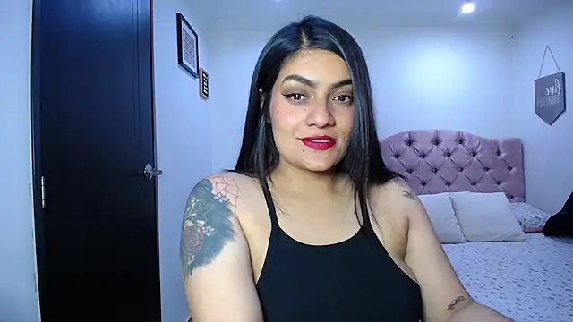 Snapshot of Roxane777 chatting on 07/09/26, 03:40 Roxane777 online show from 07/09/26, 03:40
