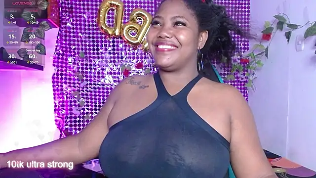 Snapshot of niawk_ chatting on 01/17/26, 01:47 niawk online show from 01/17/26, 01:47