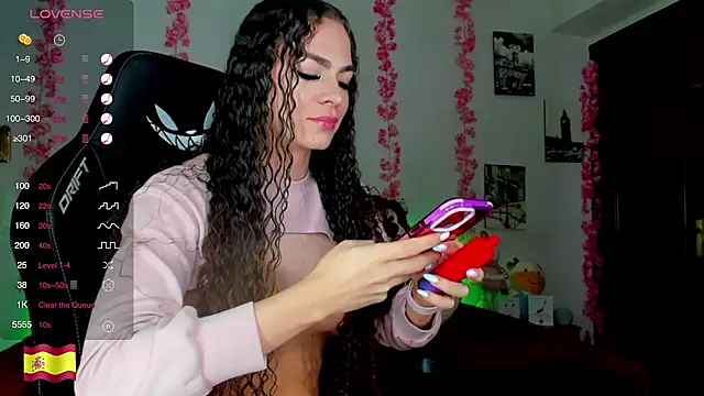 Snapshot of gabrielatafur_ chatting on 03/03/25, 01:28 gabrielatafur online show from 03/03/25, 01:28