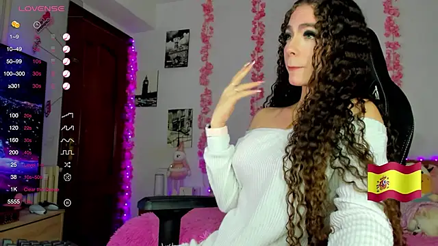 Snapshot of gabrielatafur_ chatting on 10/01/25, 12:16 gabrielatafur online show from 10/01/25, 12:16