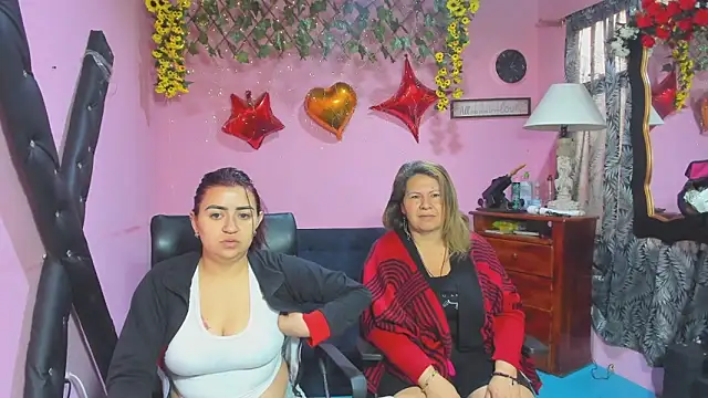 lesbiancuple online show from 02/20/26, 11:56