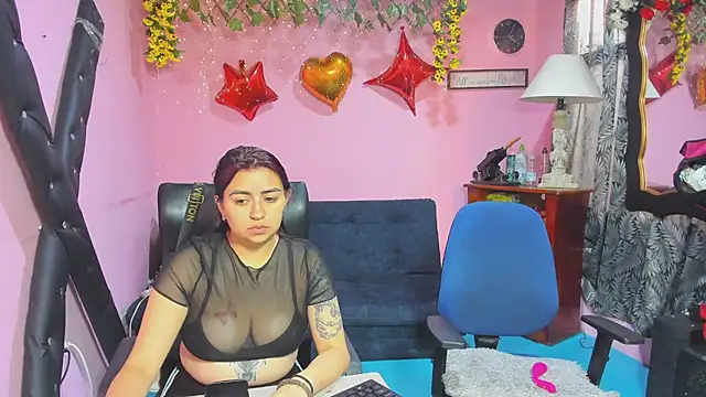 lesbiancuple online show from 02/21/26, 11:56