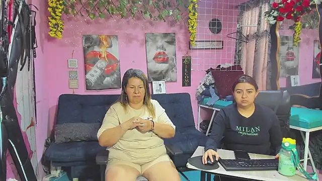 lesbiancuple online show from 05/28/26, 12:22