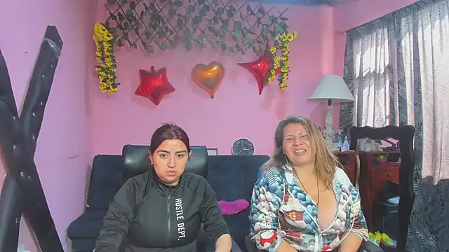 lesbiancuple online show from 02/17/26, 02:58