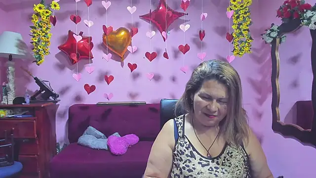 lesbiancuple online show from 02/12/26, 12:32