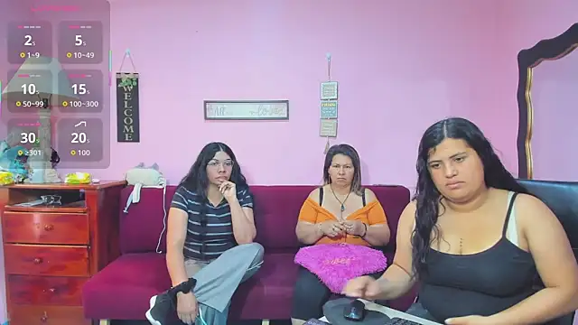 lesbiancuple online show from 11/10/25, 12:54