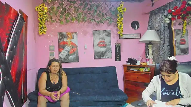 lesbiancuple online show from 04/14/26, 11:48