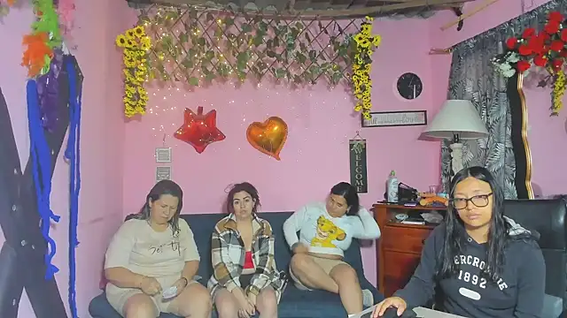 lesbiancuple online show from 03/28/26, 11:33