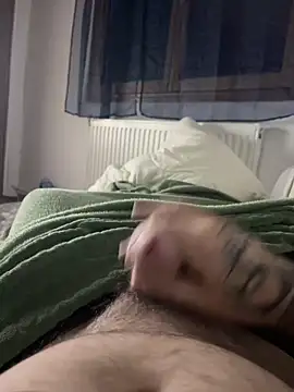 RenaudS-02 online show from 12/21/25, 12:46