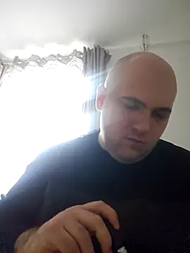 mario890605 online show from 02/16/26, 10:58