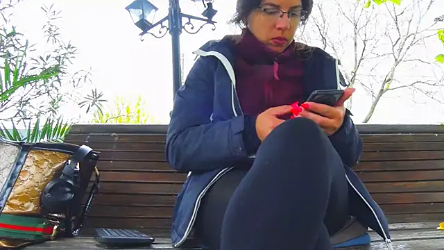 SquirtyMellissaLabia online show from 11/09/25, 08:51