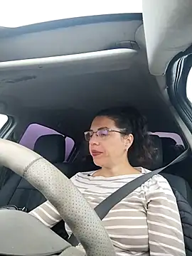 SquirtyMellissaLabia online show from 11/11/25, 08:20