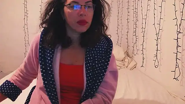 SquirtyMellissaLabia online show from 10/26/25, 04:13