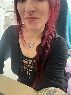 LunaMoongirl online show from 01/17/26, 11:14