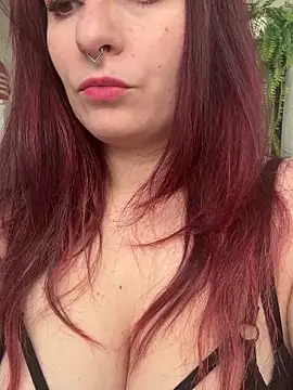 Snapshot of LunaMoongirl chatting on 03/13/25, 02:33 LunaMoongirl online show from 03/13/25, 02:33