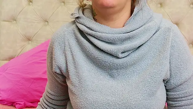 KarinaNoir online show from 04/09/26, 04:03