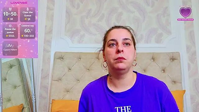 KarinaNoir online show from 02/12/26, 05:07