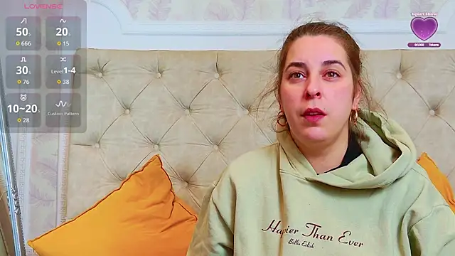 KarinaNoir online show from 01/12/26, 04:30