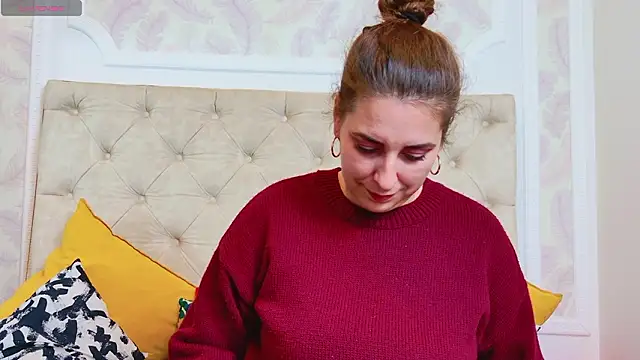 KarinaNoir online show from 03/09/26, 05:00