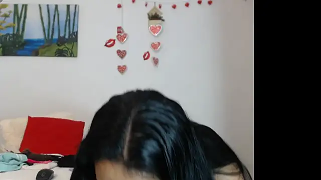 Snapshot of Dulce_Anita chatting on 02/27/25, 04:35 Dulce Anita online show from 02/27/25, 04:35