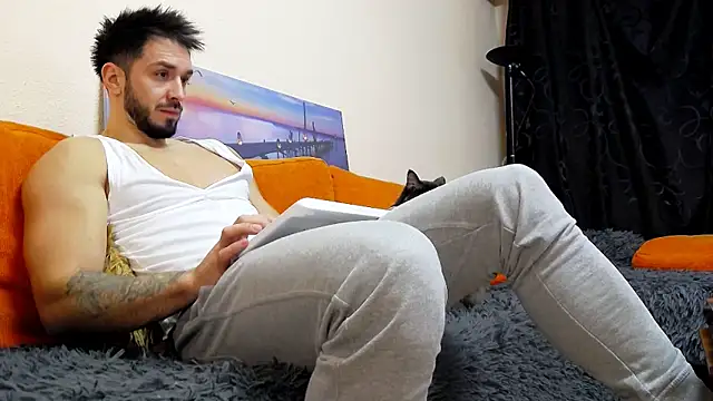 MichaelWills online show from 02/25/25, 03:53