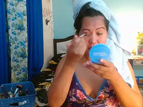 PearlOfAsia21 online show from 11/29/25, 01:06