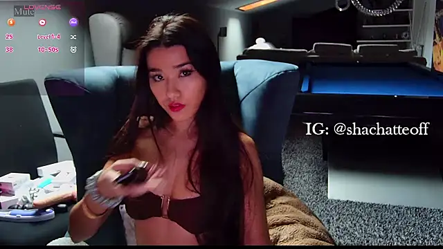 shachatteof online show from 12/02/25, 10:17