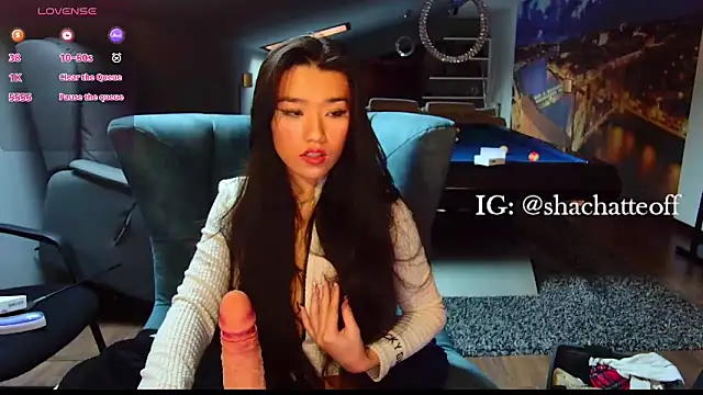 shachatteof online show from 11/17/25, 09:46