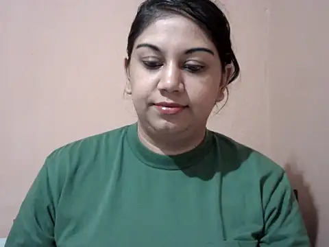 bellachow10 online show from 05/06/26, 07:34