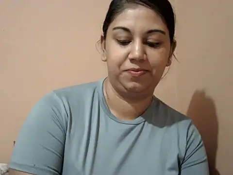 bellachow10 online show from 03/10/26, 06:28