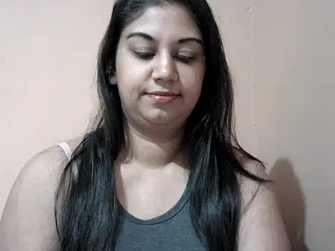 bellachow10 online show from 04/15/26, 05:46