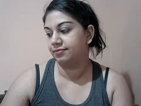bellachow10 online show from 05/07/26, 07:56
