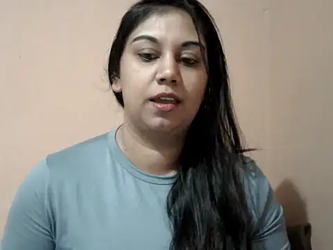 bellachow10 online show from 05/20/26, 05:59