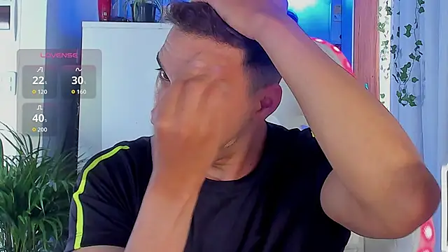 Snapshot of petter_coleman_ chatting on 02/25/26, 09:47 petter coleman online show from 02/25/26, 09:47