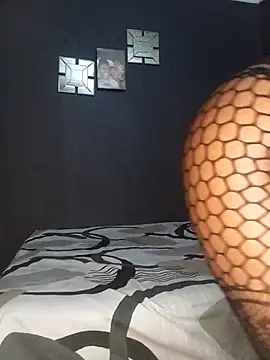 Snapshot of SheisBlacq chatting on 10/31/25, 09:32 SheisBlacq online show from 10/31/25, 09:32