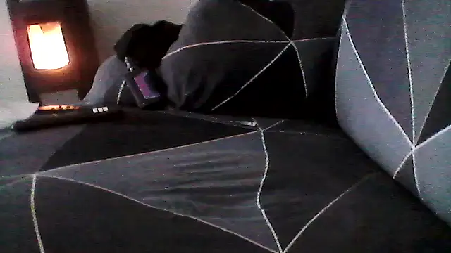 mickzizi online show from 12/18/25, 09:58