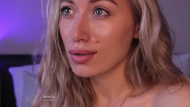 Blondie Bunny online show from 09/11/25, 04:45